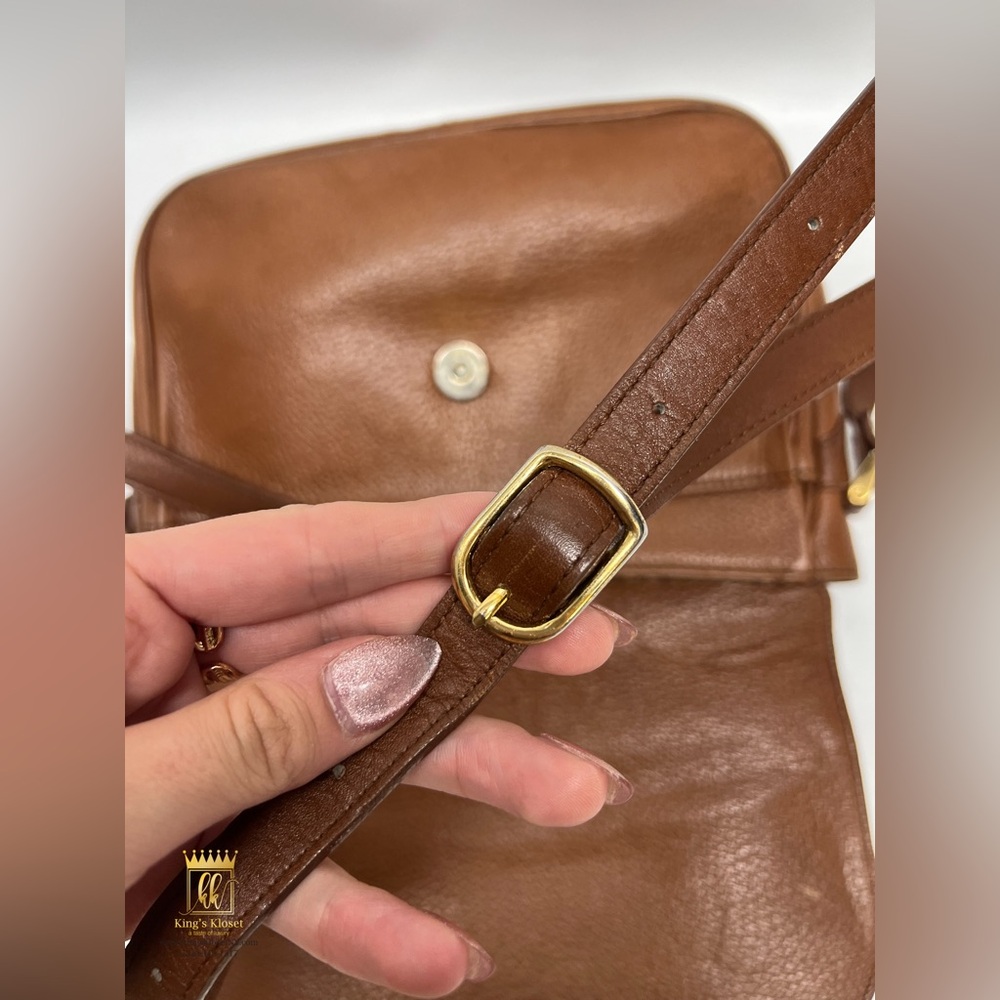 Burberry pebbled Crossbody Bag - Picture 15 of 16